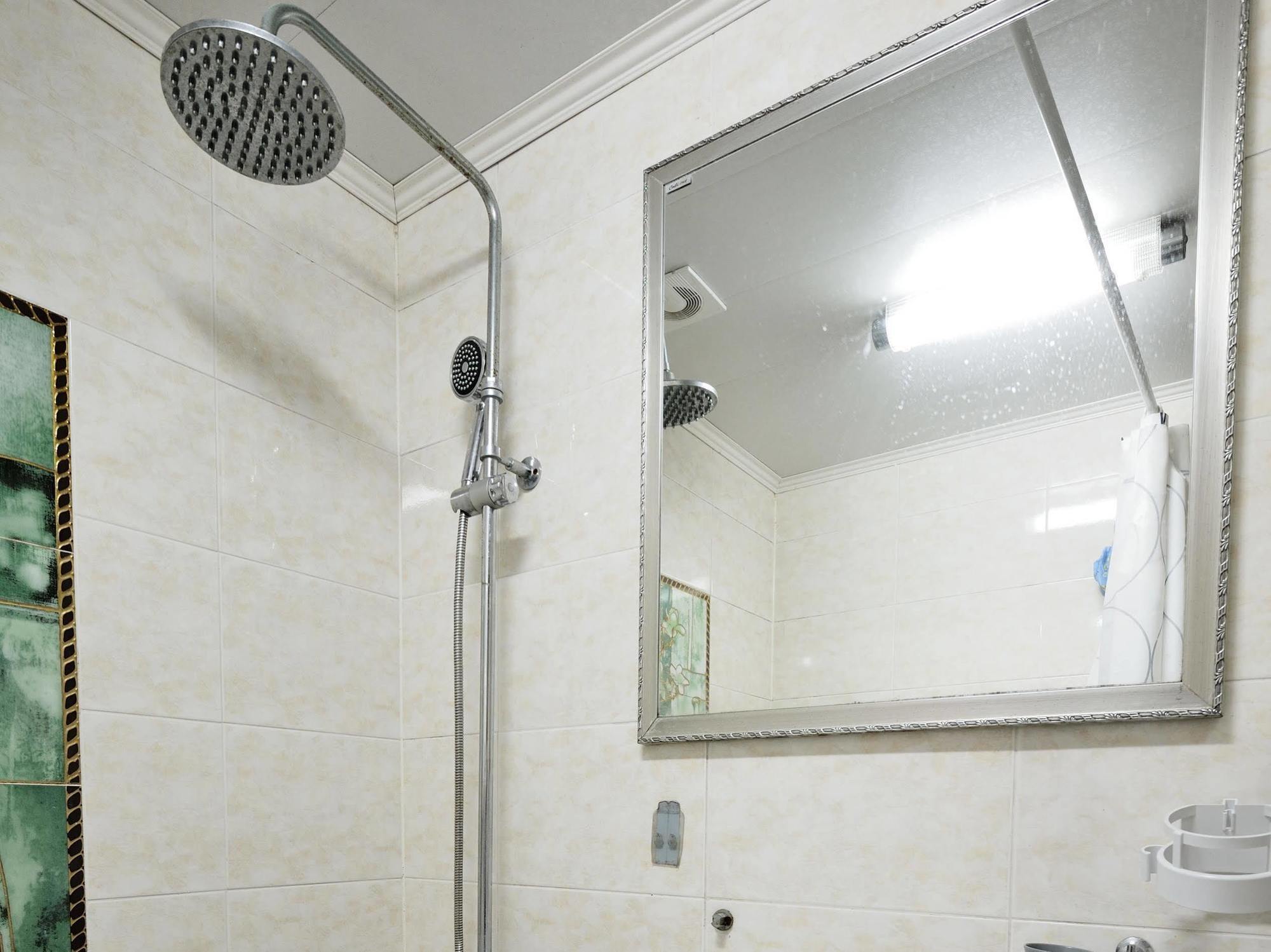 Budget Guesthouse انشيون المظهر الخارجي الصورة